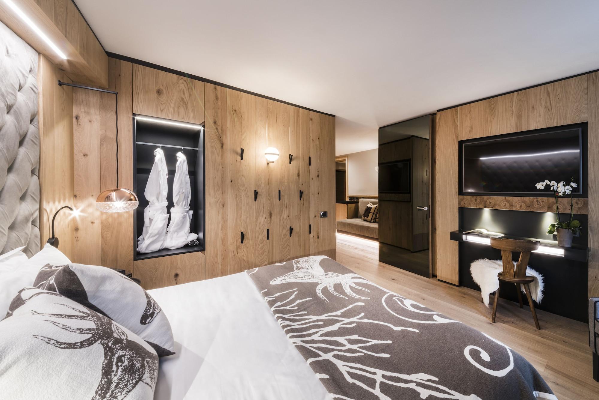 Majestic Hotel Madonna 外观 照片