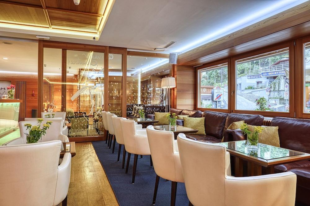 Majestic Hotel Madonna 外观 照片