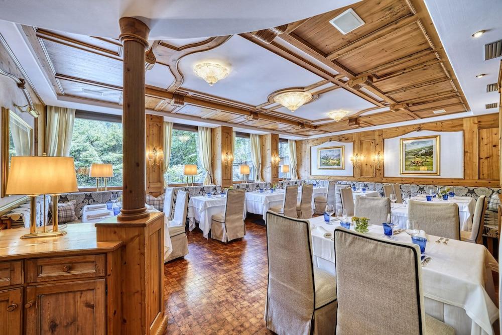 Majestic Hotel Madonna 外观 照片